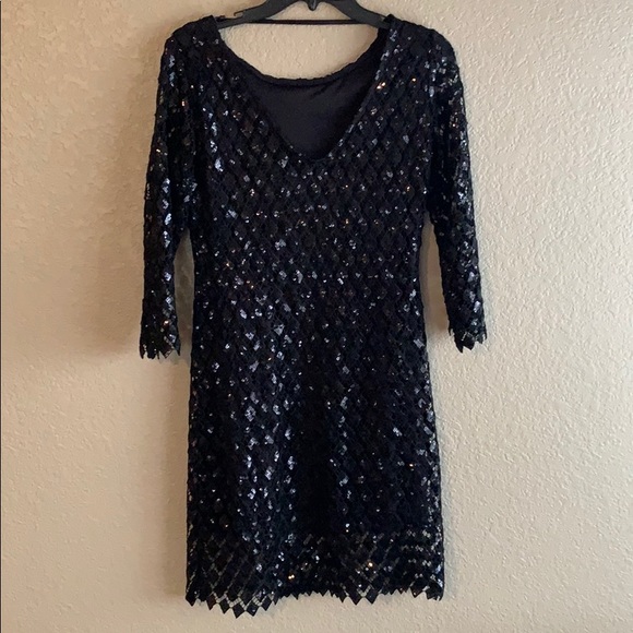 Beautiful Romeo and Juliet couture LBD - Picture 5 of 8